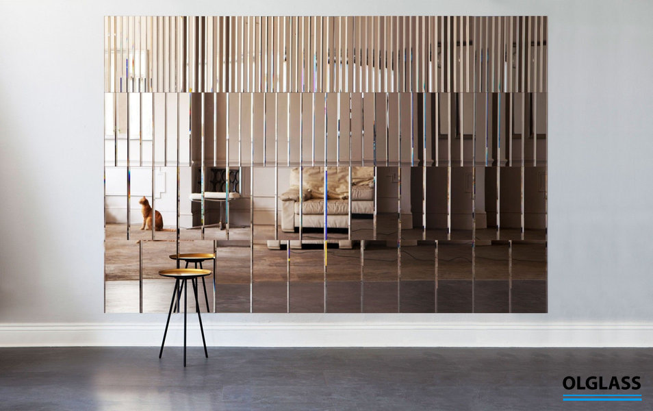 Dekoracyjna mozaika lustrzana w kolorach czerni i złota jako efektowna okładzina ściany, Gdańsk, Sopot, Gdynia, Trójmiasto.